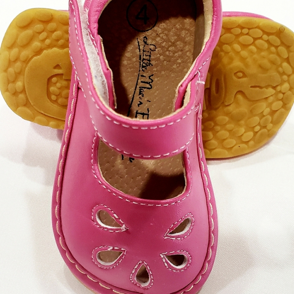Squeak Shoes Mary Jane